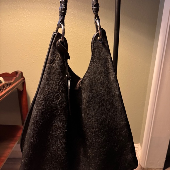 Louis Vuitton Monogram Carmel Mahina Hobo Bag - Picture 2 of 16